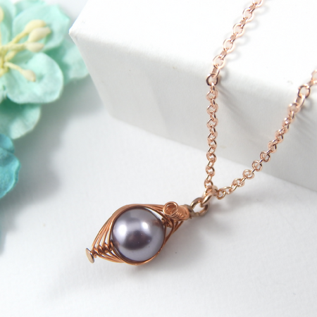 One Pea in a Pod Rose Gold Necklace