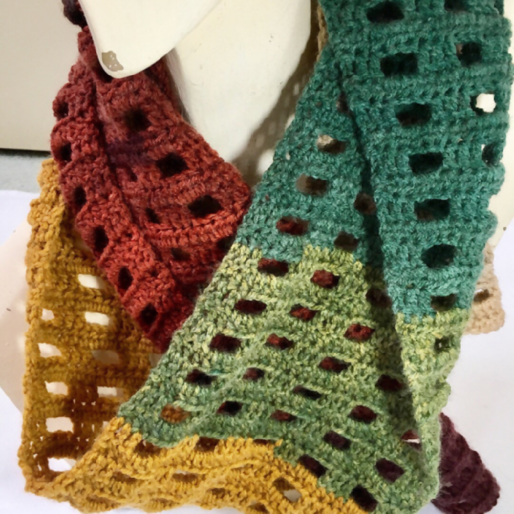 Scarf hand made crochet in a windowpane pattern