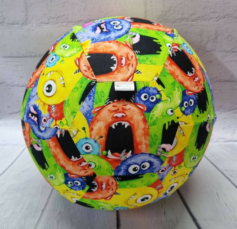 Balloon Ball: Monster Ball of fun, solid print