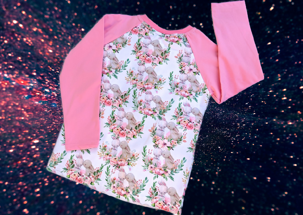 Girls Long Sleeve Tee, Kissing Bunnies, Size 5, 6