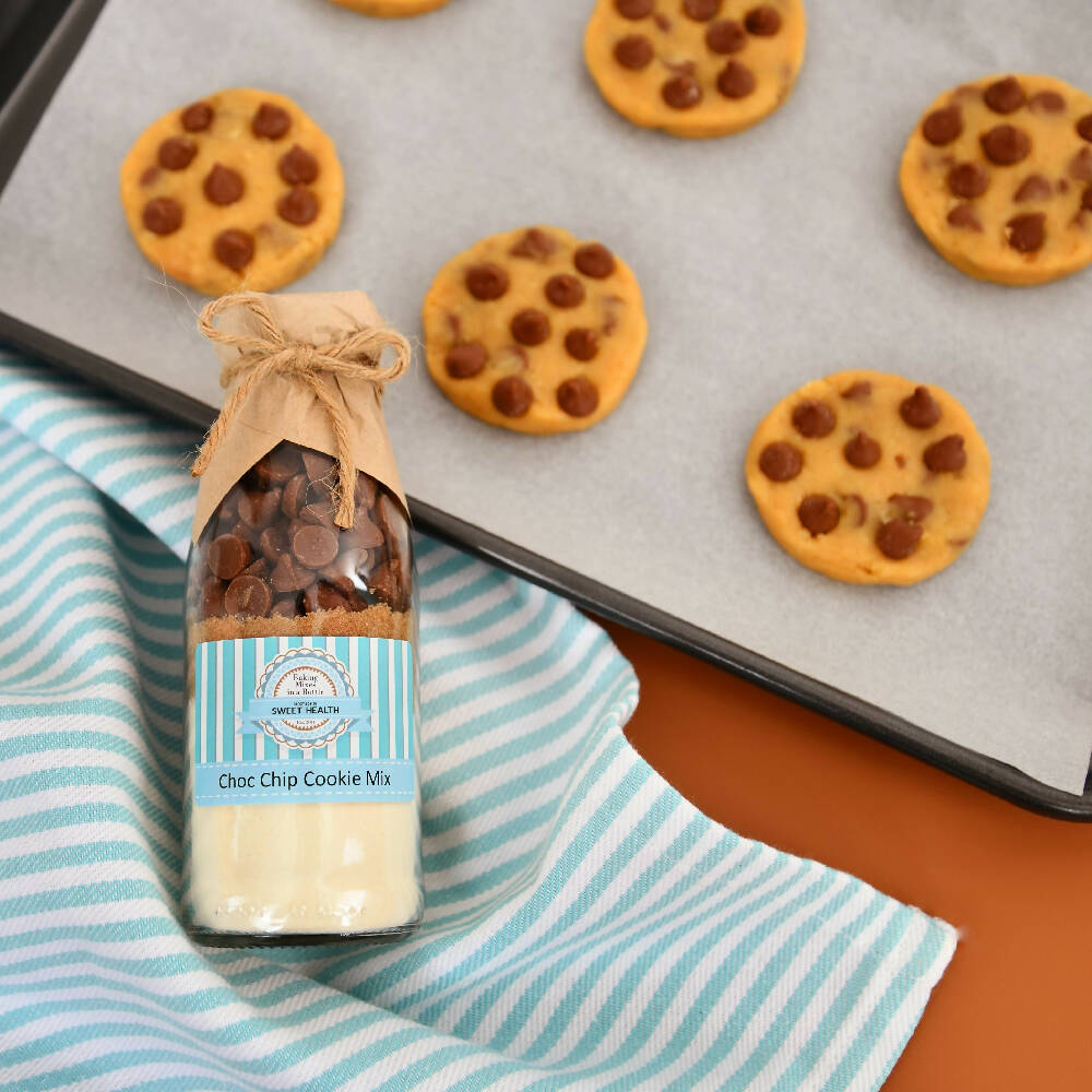 Cookie Mix in a Bottle Gift - CHOC CHIP. Fun, easy-to-bake cookies.