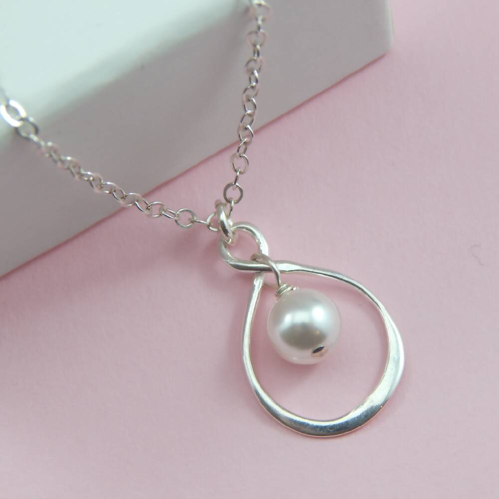 Maid of Honour Necklace Gift from Bride, Gift Box Necklace