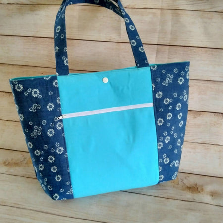 Blue Daisy Tote/Handbag