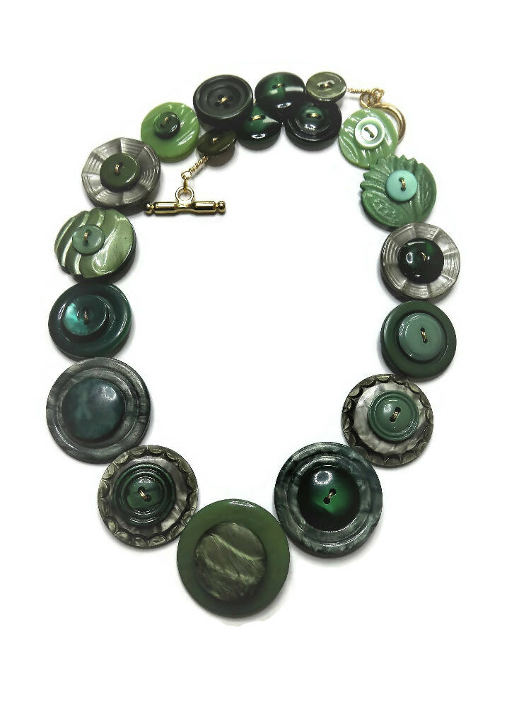 Handmade vintage button necklace - Rainforest