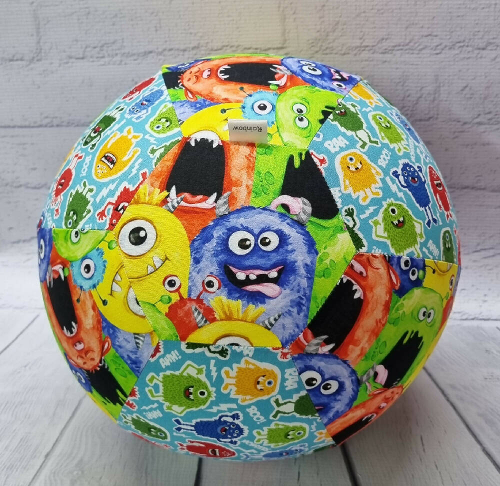 Balloon Ball: Monster ball of fun: Two tone style