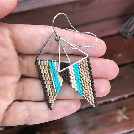 Handwoven seed bead earrings - City Sand