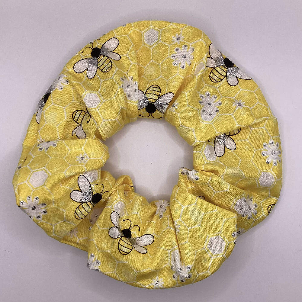 Butterflies & Friends Scrunchies yellow with bees