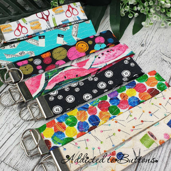 Keyfob - Black & White Buttons - Wristlet - Bag Tag - Identifier - Keyring