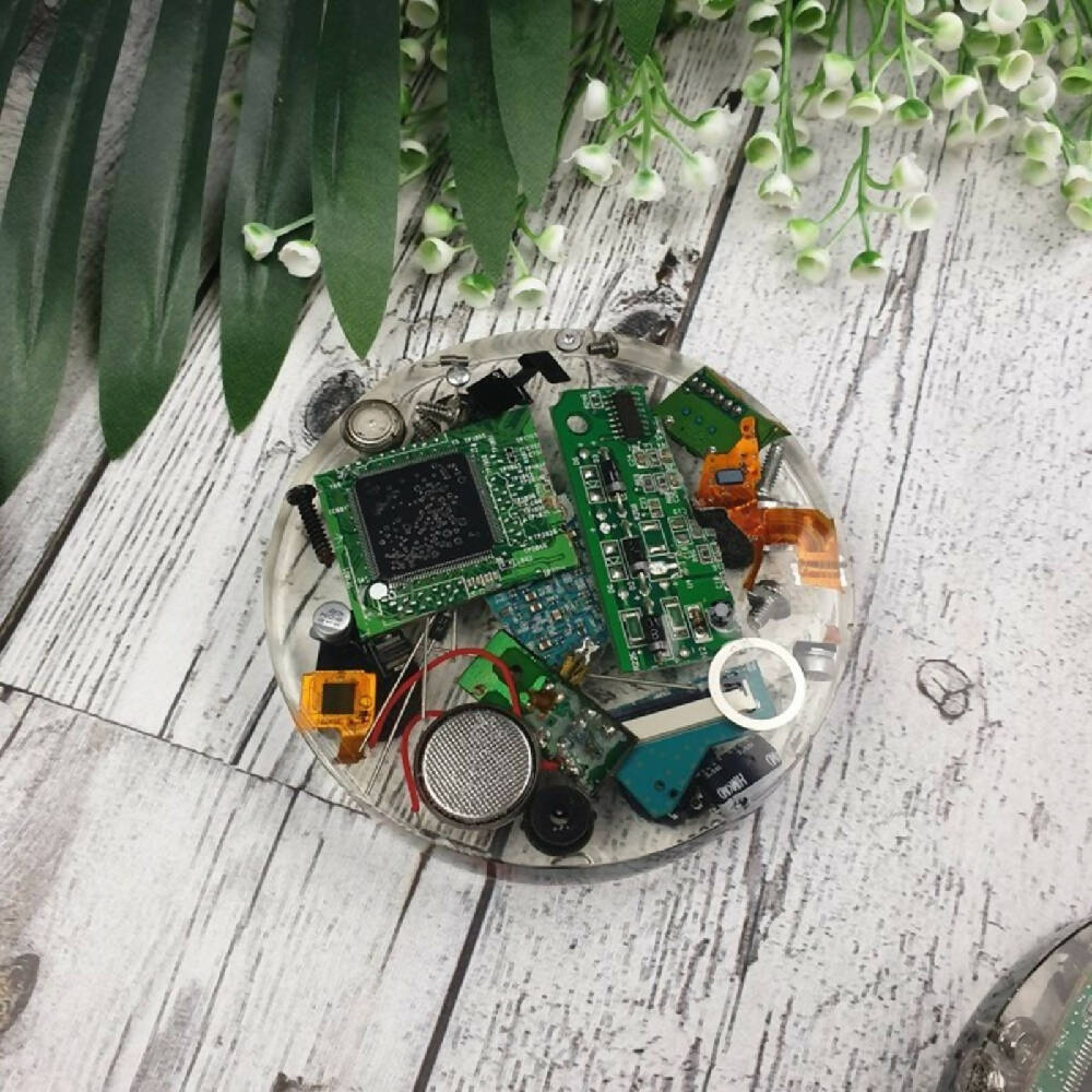 Coaster - Recycled Computer - Drink Mug Glass - Paperweight - SINGLE - Resin