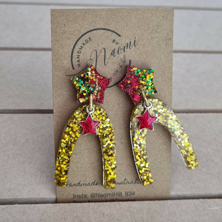Red, green and gold christmas sparkle dangle resin earrings