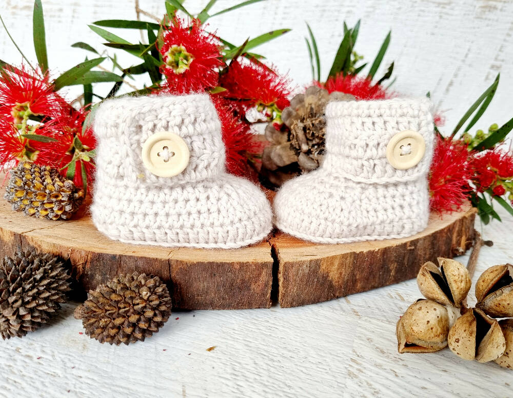 Baby Booties | Pale Beige | Newborn | Crochet | Knit | Shoes | Socks