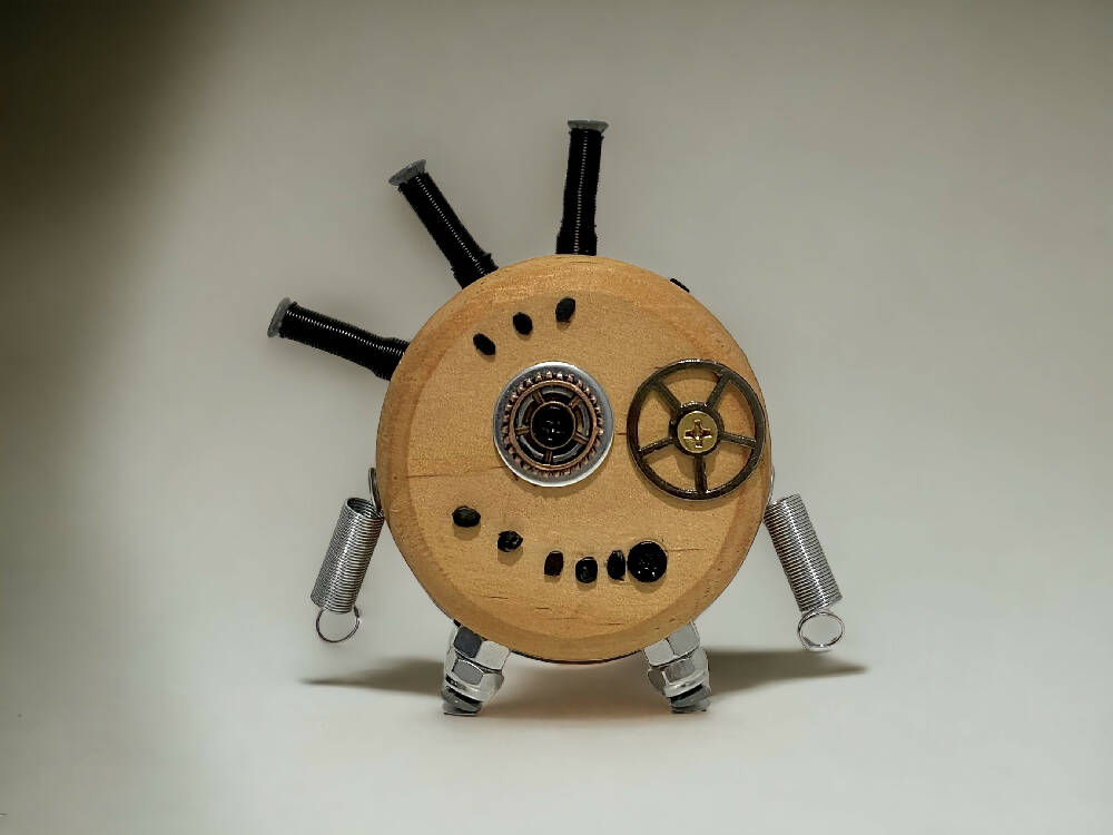 Oscar - Wooden Steampunk Robot