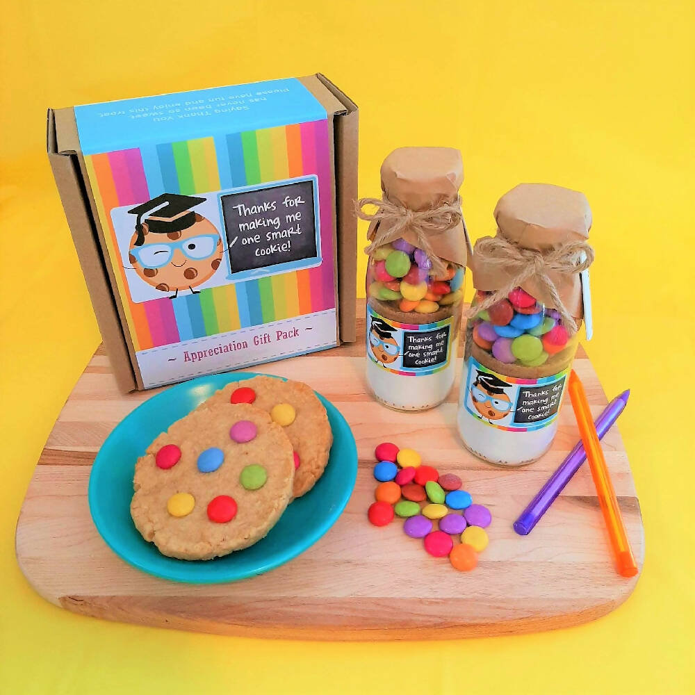 Teacher Appreciation GIFT PACK - Thanks for Making Me one SMART Cookie