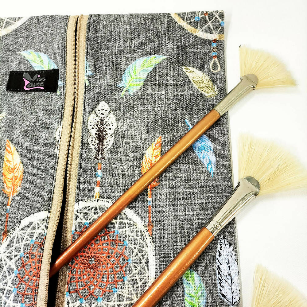 Artist brush holder waterproof bag. Feather print