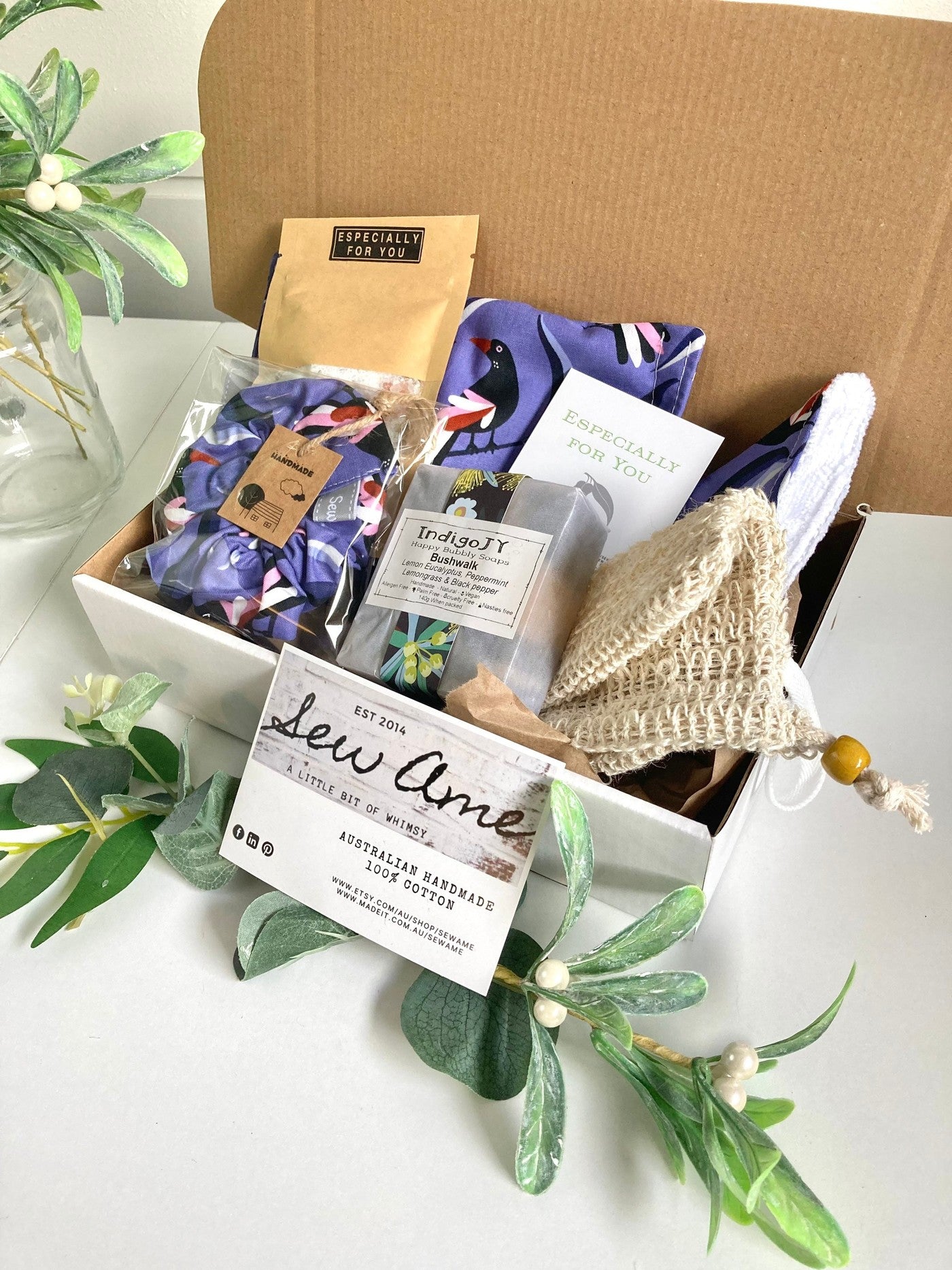 Gift for Bird Lover, Beauty Pamper Hamper, Spa and Care Pack in Native Australia