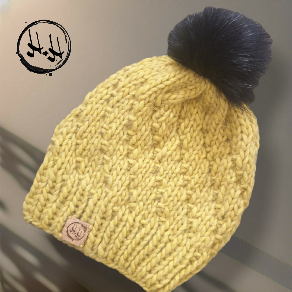 EASY CHUNKY TWIST KNIT Pattern, Chunky Beginner Knitting, Unisex Adult Beanie, Quick Knit, Instant PDF Download, Scandi Inspired