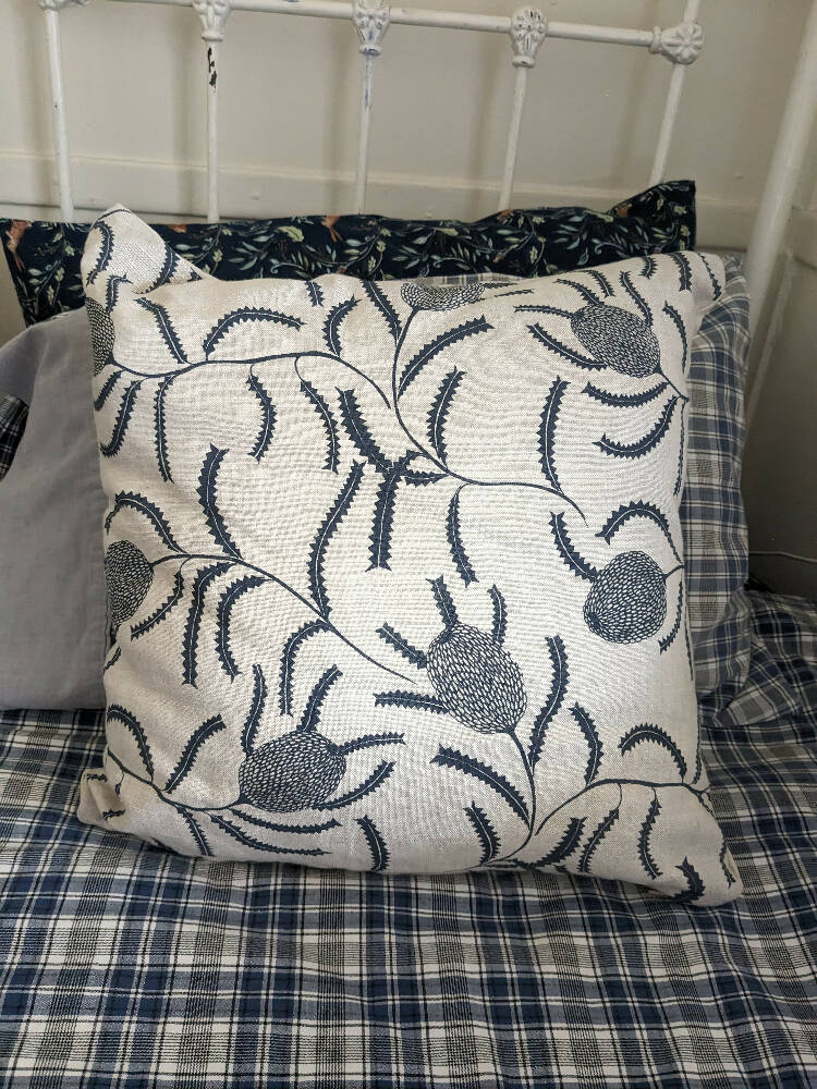 Banksia cushion cover linen
