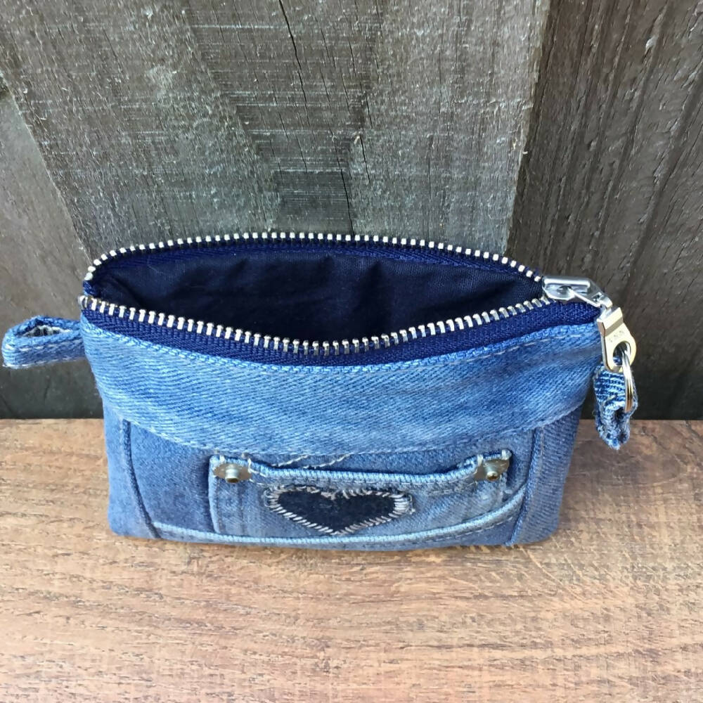 Small Upcycled Denim Earbud Pouch – Heart