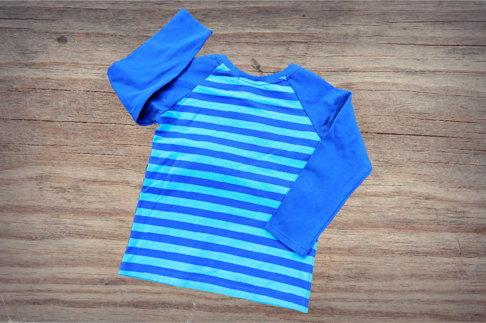 Boys Long Sleeve Tee, Cool Dragon Stripe, Size 4, 5