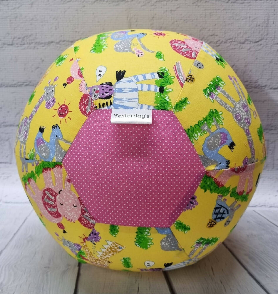 Balloon Ball: Cartoon Zoo with pink front: solid print
